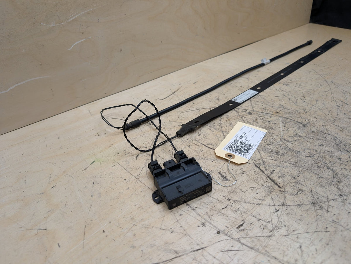 OEM BMW G30 G12 F90 M5 F48 X1 G01 X3 Control Unit Smart Opener Module w/ Sensor