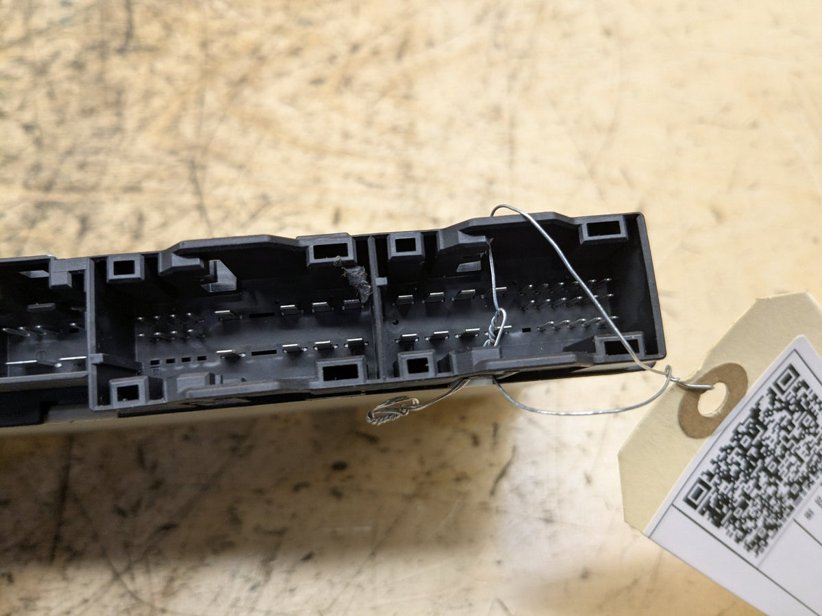 16-19 OEM BMW G11 G12 740 750 B7 Left Driver or Right Passenger Seat Module