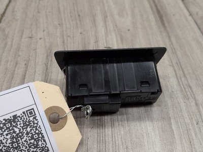 OEM BMW F02 F10 F15 F48 F90 G01 G20 G30 G80 X3 Rear Trunk Lid Center Lock Switch