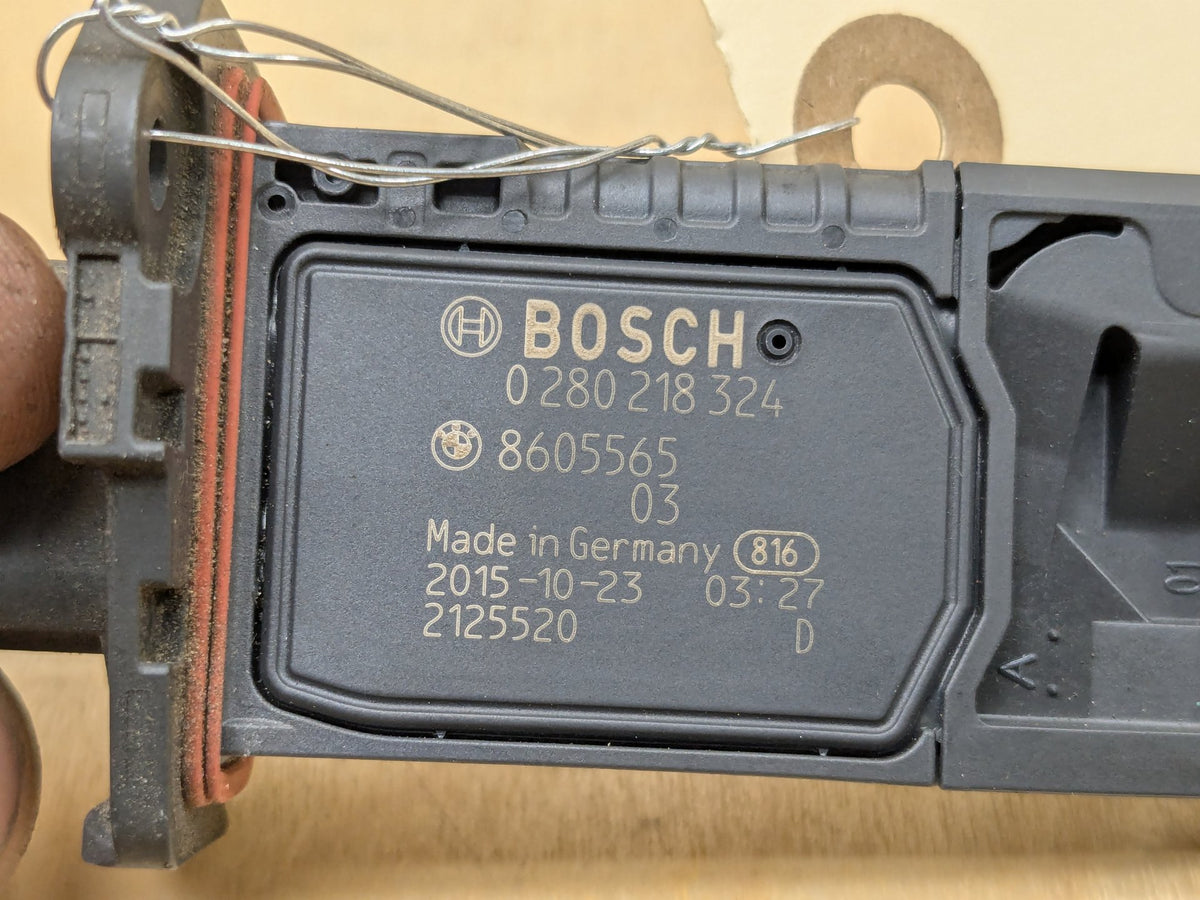 OEM BMW F22 F30 F32 F36 G01 G12 G30 Engine B46 B58 N63R MAF Mass Air Flow Sensor