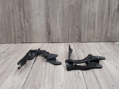 2008-2013 BMW 128i E82 Hood Bonnet Hinges SET 7060559 OEM
