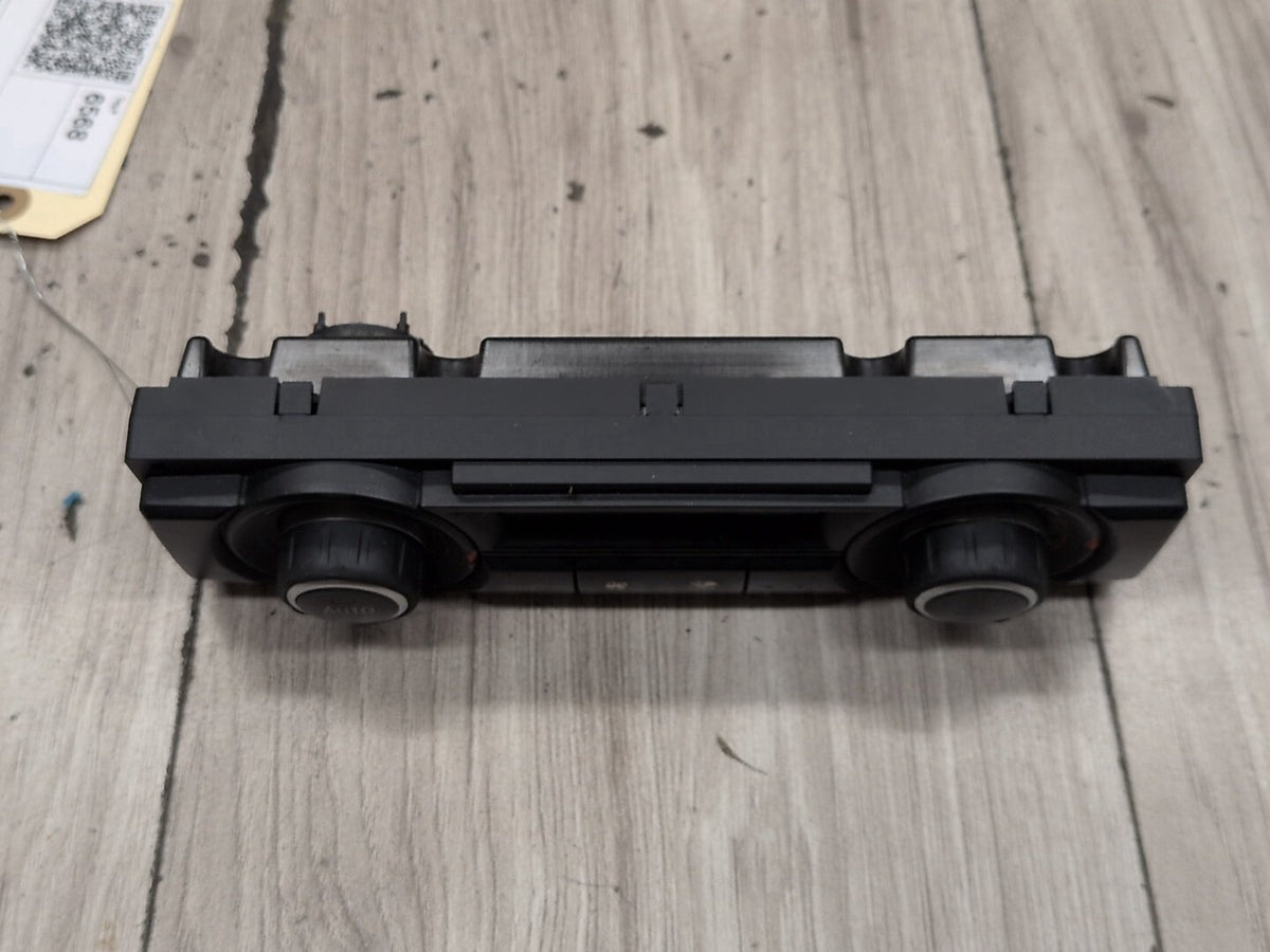 07-14 OEM BMW E70 E71 X5 X6 Rear AC Tempertaure Heater Climate Control Switch