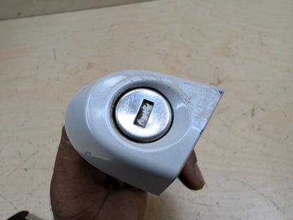 2012-2018 BMW 328i F30 Front Left Driver Key Lock Mechanism w/ Key 7310731