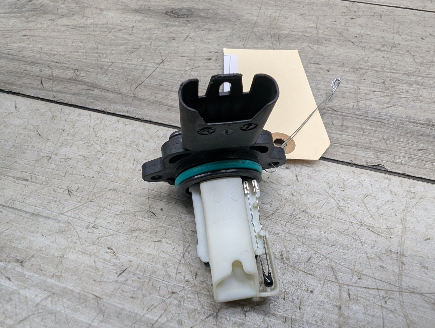 OEM BMW E82 E88 E90 E92 E93 328 Engine N51 N52 Air Flow Mass MAF Sensor Meter