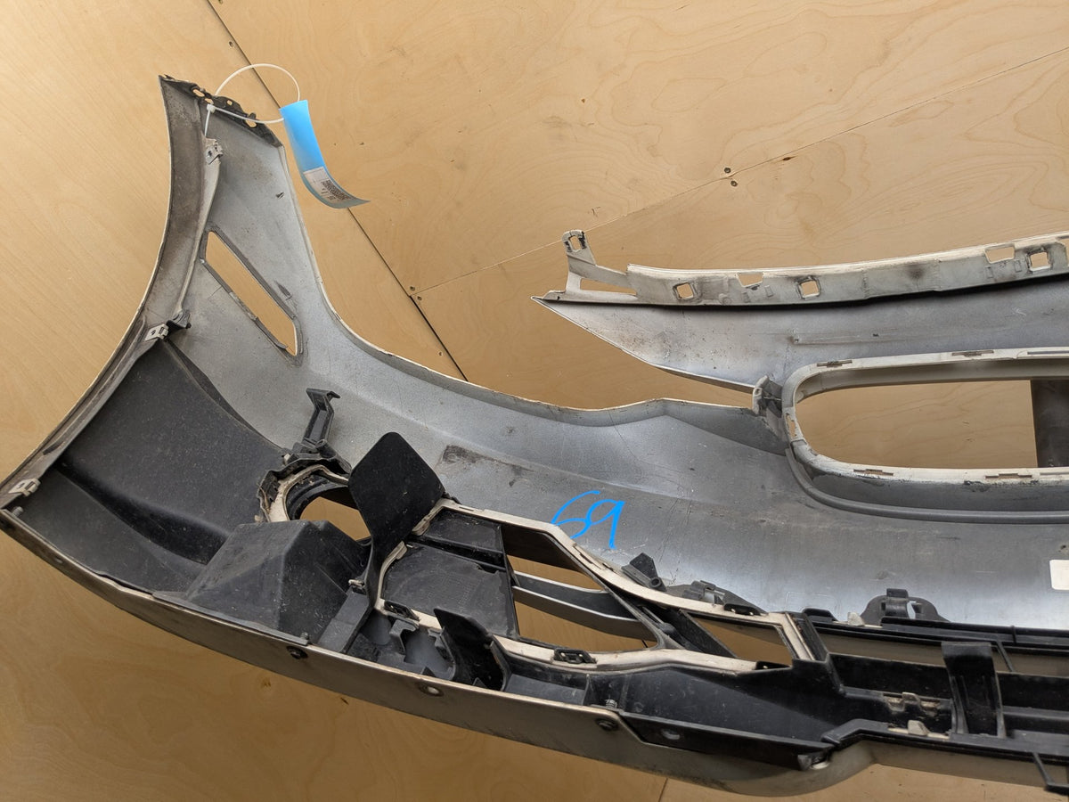 2012-2018 BMW 328i F30 Front Bumper Cover w/ lower Grilles White A96