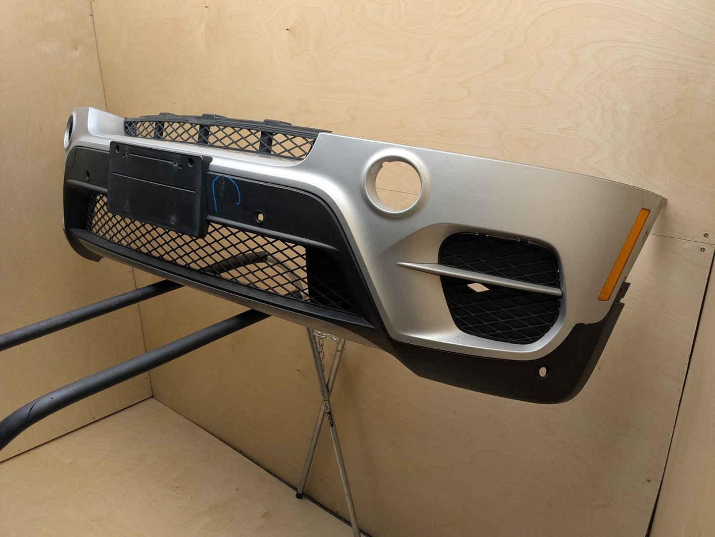 11-13 BMW X5 E70- Front Bumper Shell Cover Panel Assembly Silver 354