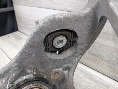 2009 - 2017 Audi Q5 8R Rear Left Driver Spindle Knuckle w/ Bearing 8R0505431F EA888