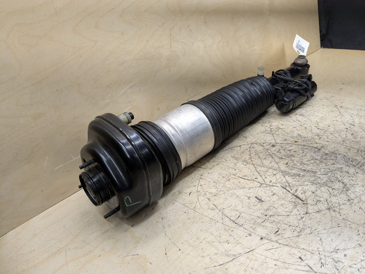 16-22 OEM BMW G11 G12 740 750 B7 REAR Right Passenger Air Suspension Strut Shock