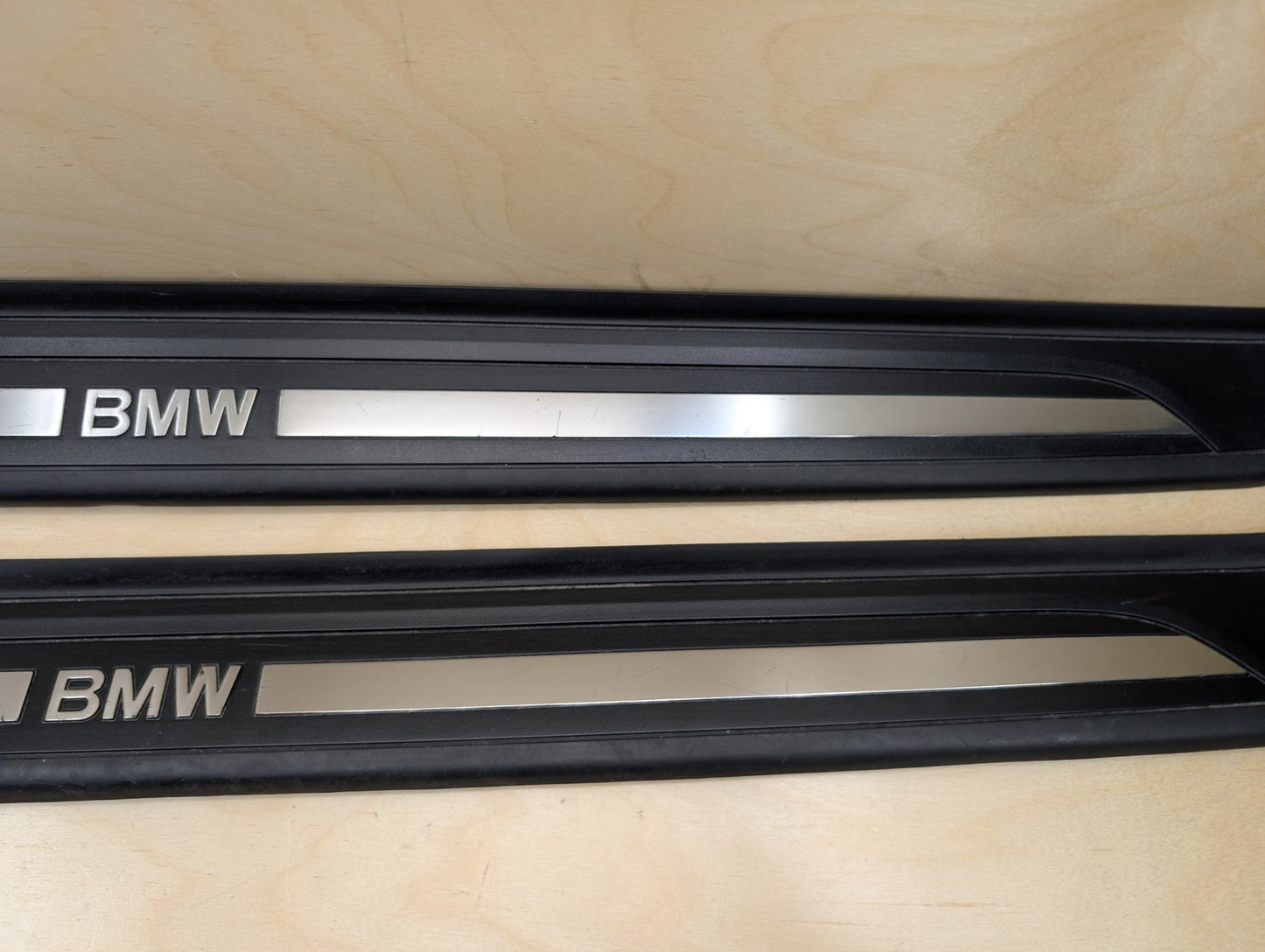 2007-2013 BMW 335i E93 Front Left Right Scuff Plate Door Sill SET 7178597
