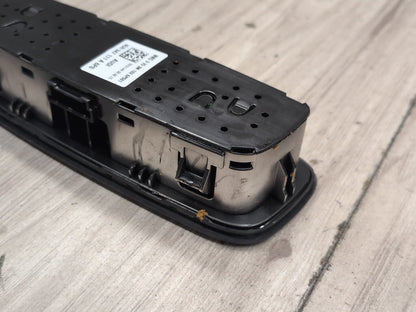 2015-2018 Audi Q3 8U Rear Interior Overhead Dome Light Switch Module 8U0947111A