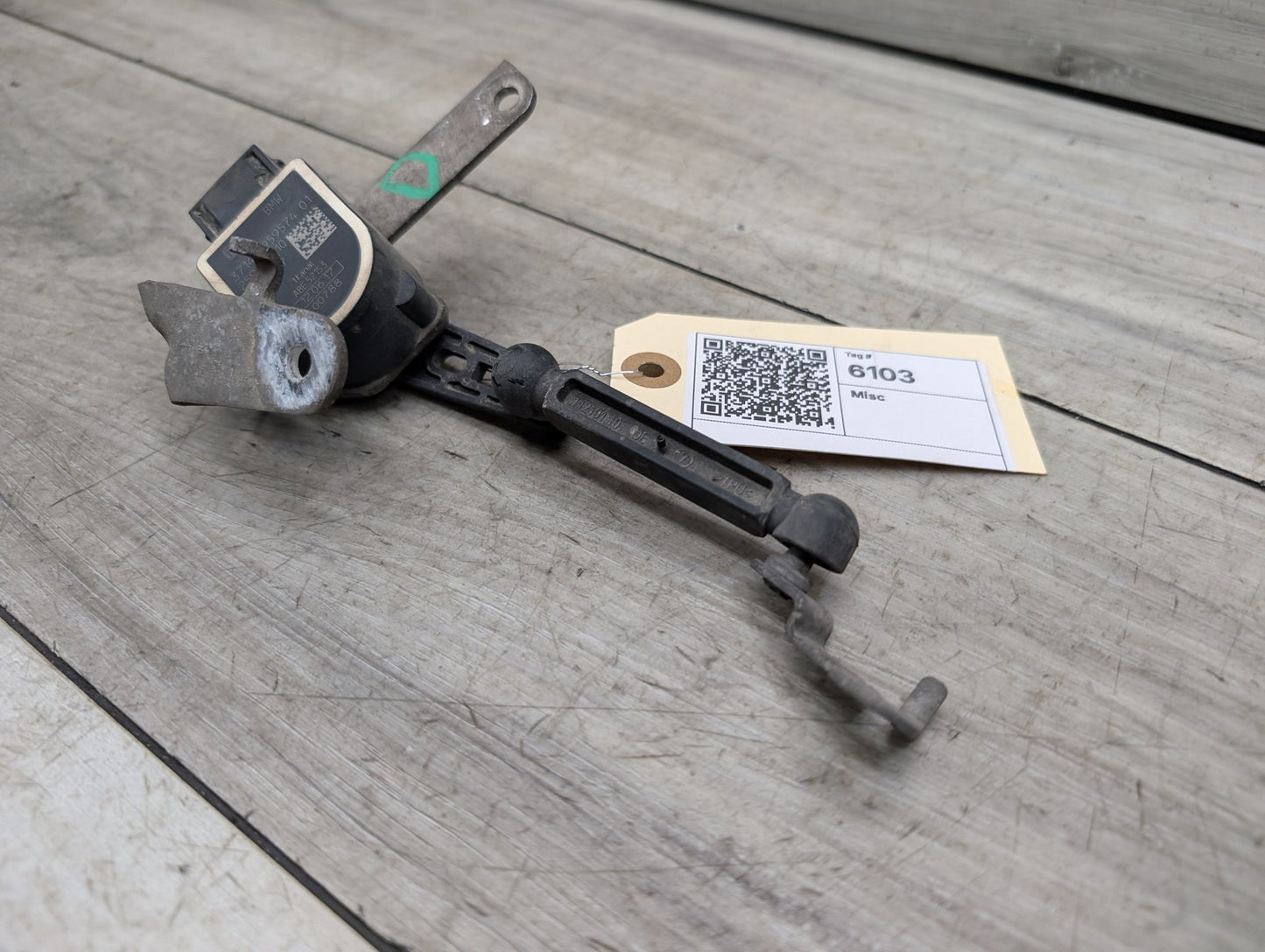 OEM BMW F30 F44 F80 G01 G20 G30 Front Rear Left Right Suspension Level Sensor