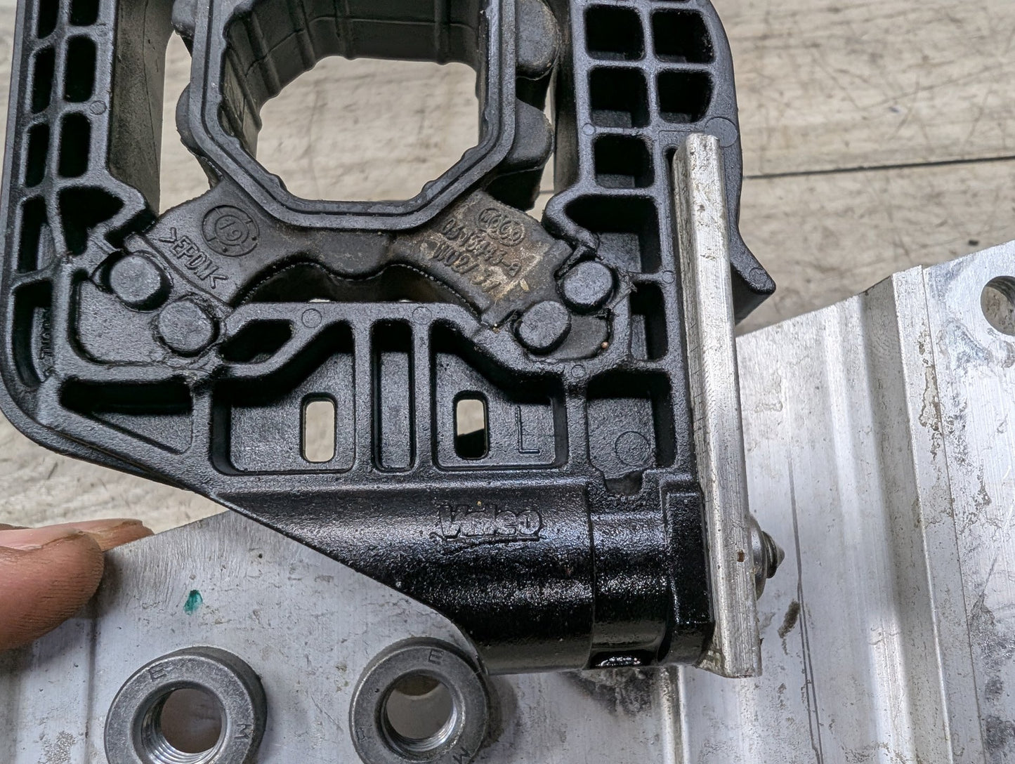 2019 - 2026 BMW 330i G20 Radiator Lower Mounting Brackets SET 7422234 B46B20O1