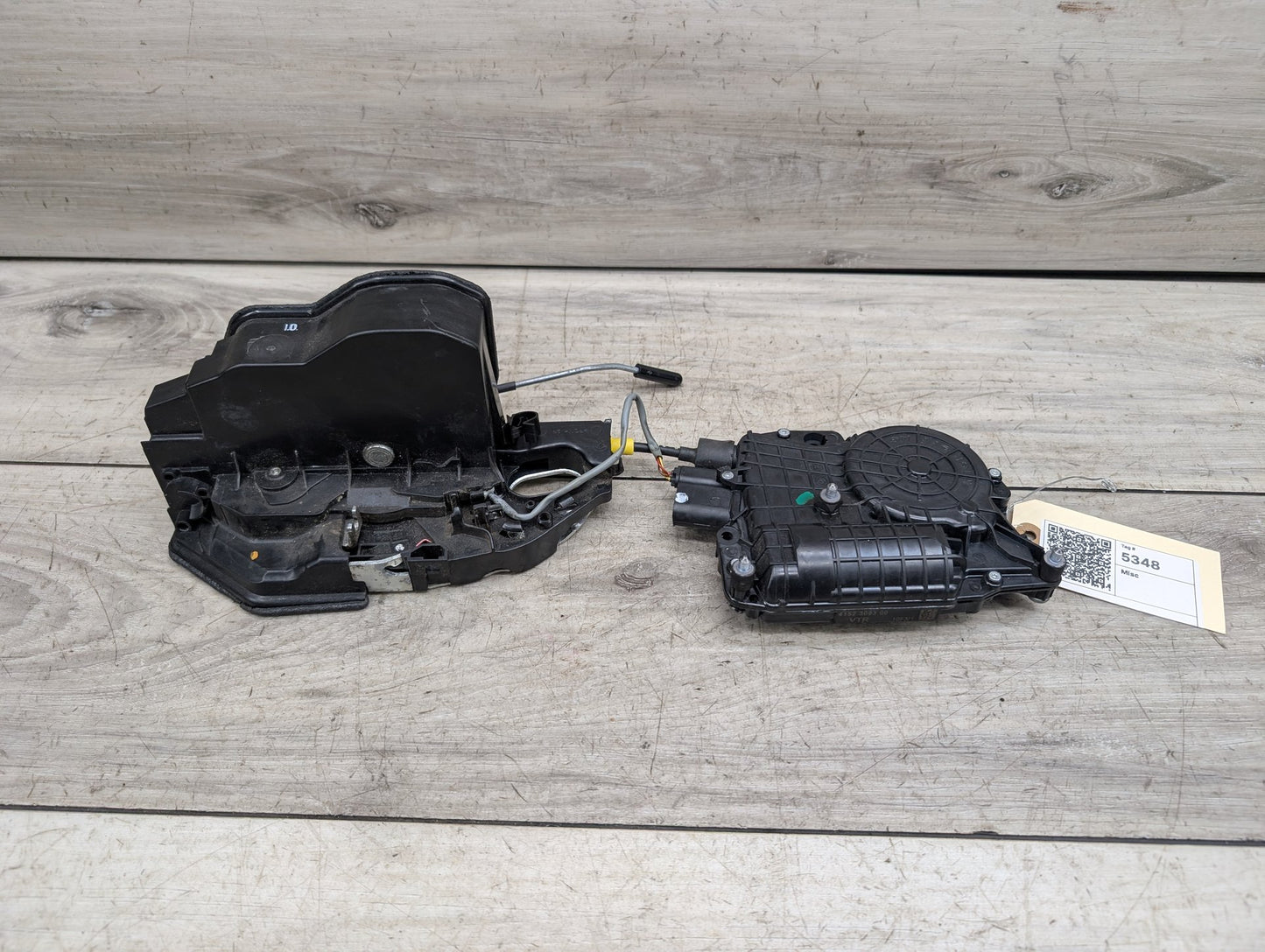 2007-2013 BMW X5 E70 Front Right Passenger Door Latch Lock Actuator w/ Soft Close 7315022