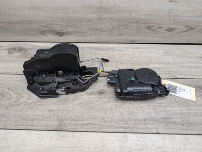2007-2013 BMW X5 E70 Front Right Passenger Door Latch Lock Actuator w/ Soft Close 7315022