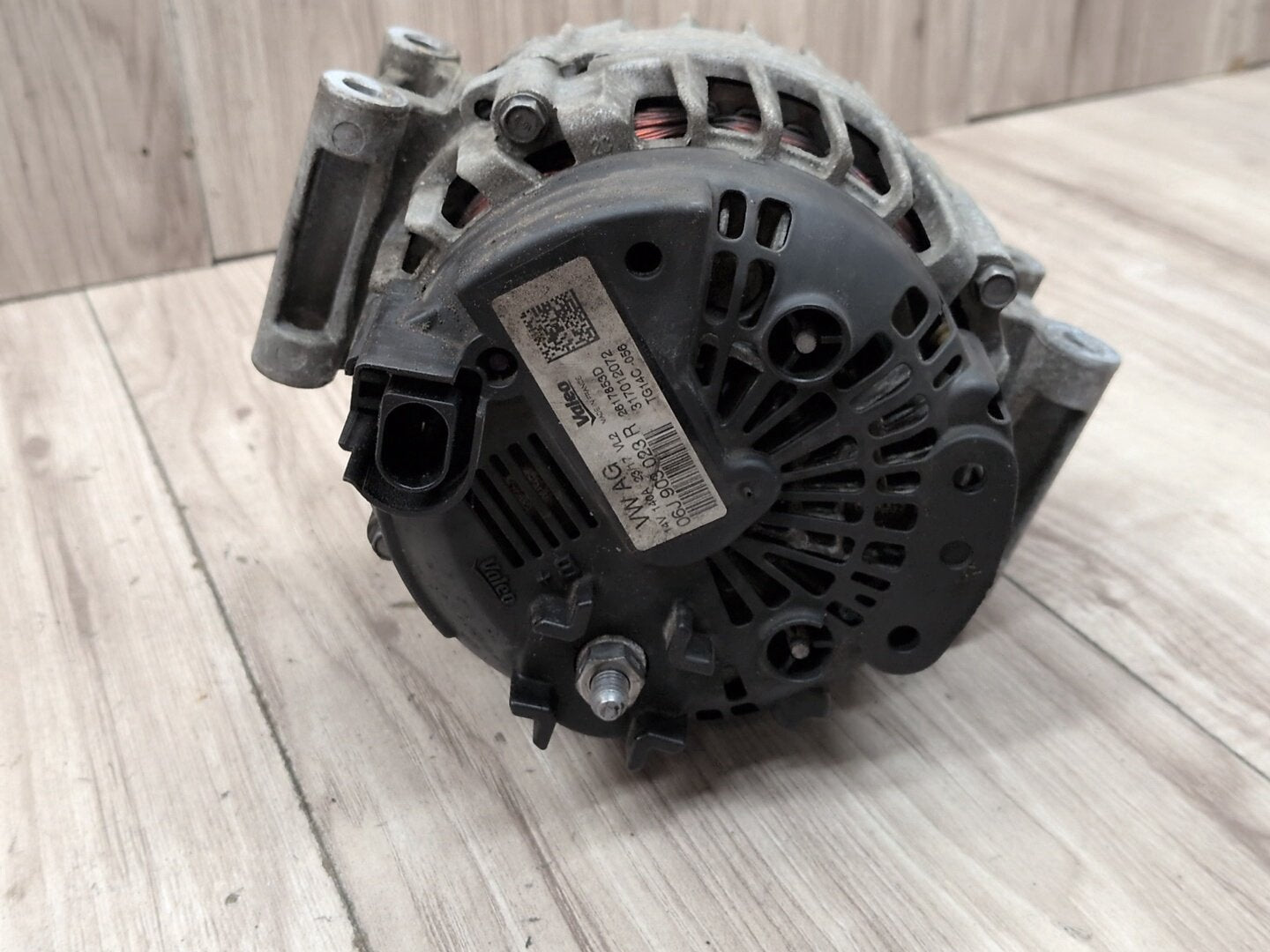 15-18 OEM Audi 8U Q3 CCTA Engine Motor Generator Alternator 06J903023R