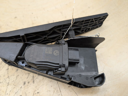 OEM BMW F15 F22 F25 F30 F36 F80 G01 G05 G20 X3 X5 Accelerator Throttle Gas Pedal