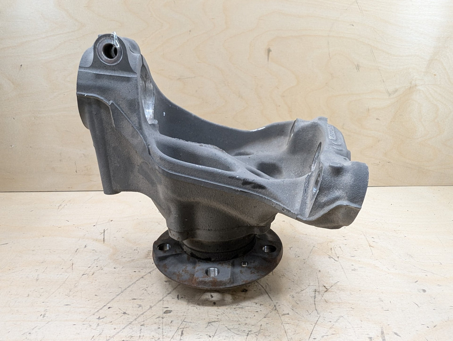 12-18 OEM BMW F30 F31 Sedan RWD Front Right Hub Knuckle Wheel Bearing Carrier