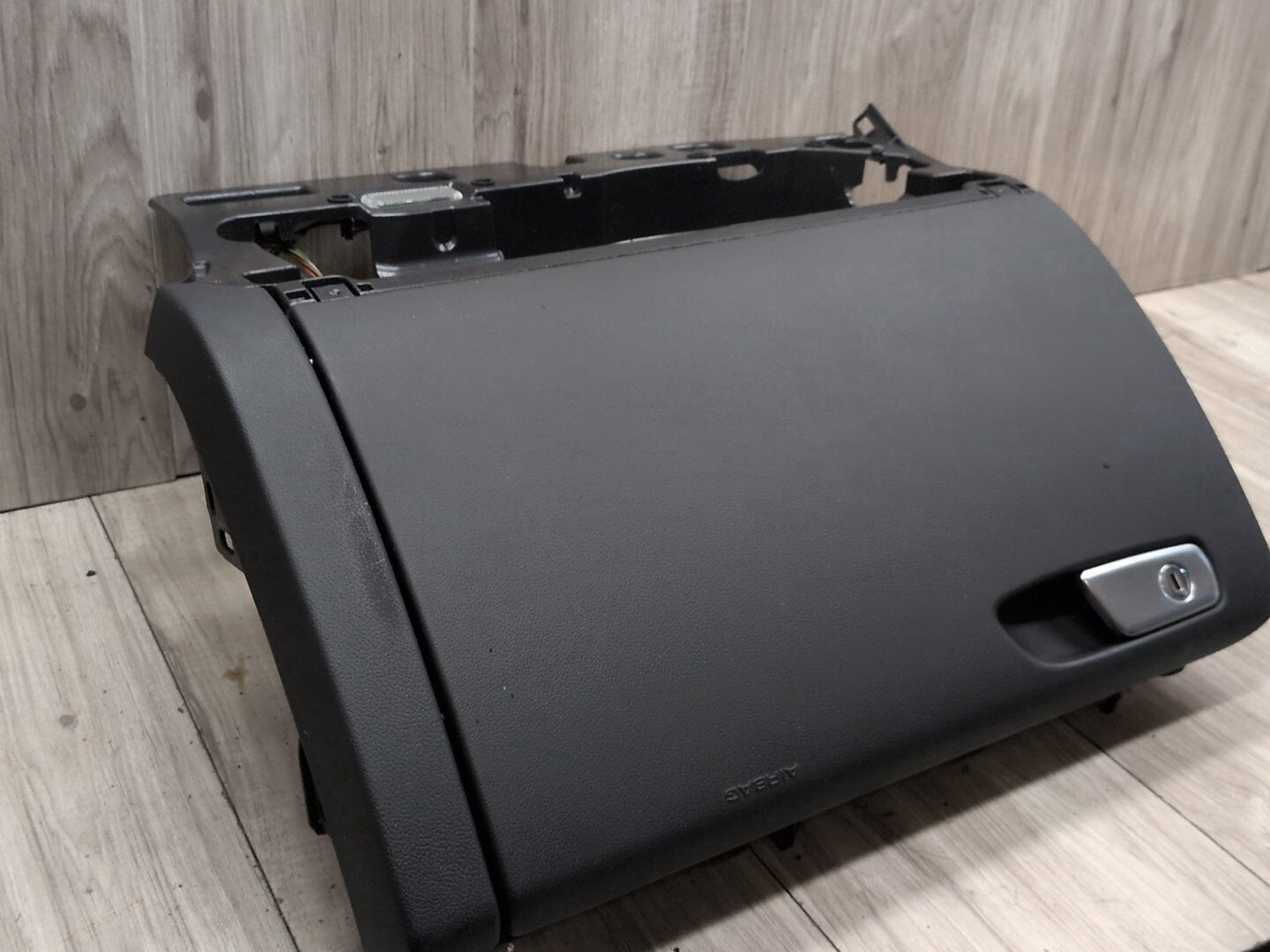 2008-2017 Audi S5 8T Dashboard Dash Board Panel Glove Box Assemly 8K1880302C
