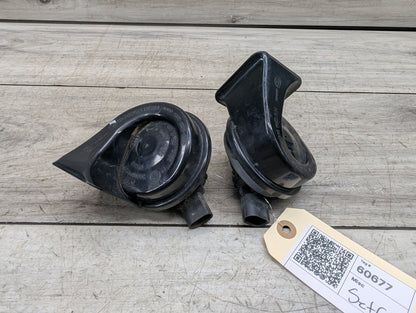 2011-2016 BMW 535i F10 Alarm Horns SET 7279781