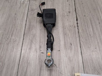 OEM BMW F93 F97 G01 G02 G16 G20 G80 M3 330 M340 Front Left Right Seatbelt Buckle