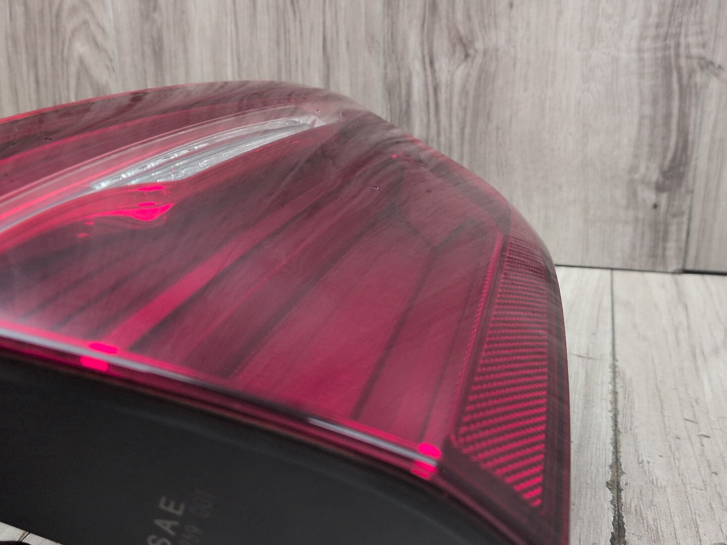 15-19 OEM BMW F16 F86 X6 X6M Rear Left Driver Inner Liftgate Stop Tail Light