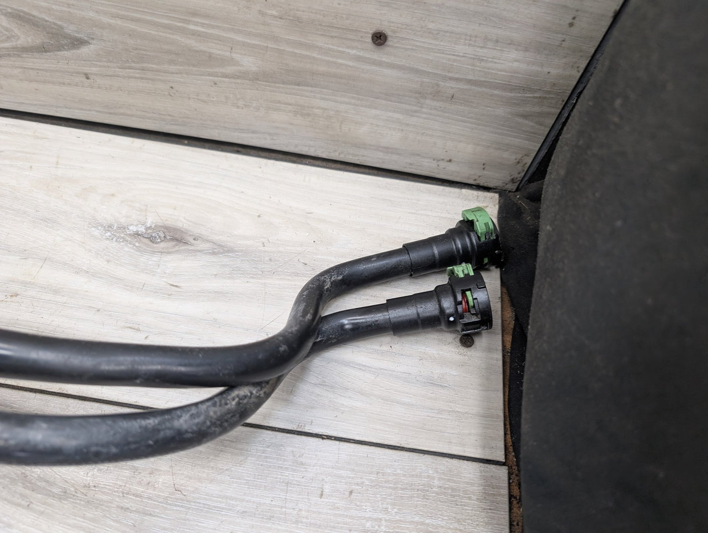 2018 - 2024 BMW X3 G01 Transmission Oil Cooler Hose Pipe Lines 8672935 B46B20O1
