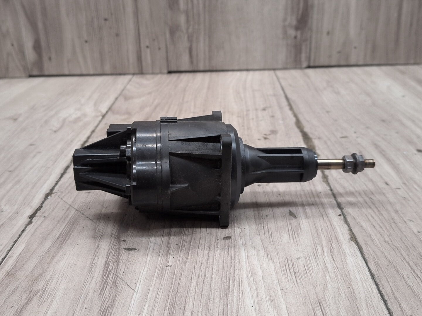 2016-2022 BMW G12 750i Turbo Charger Wastegate Actuator 8680616