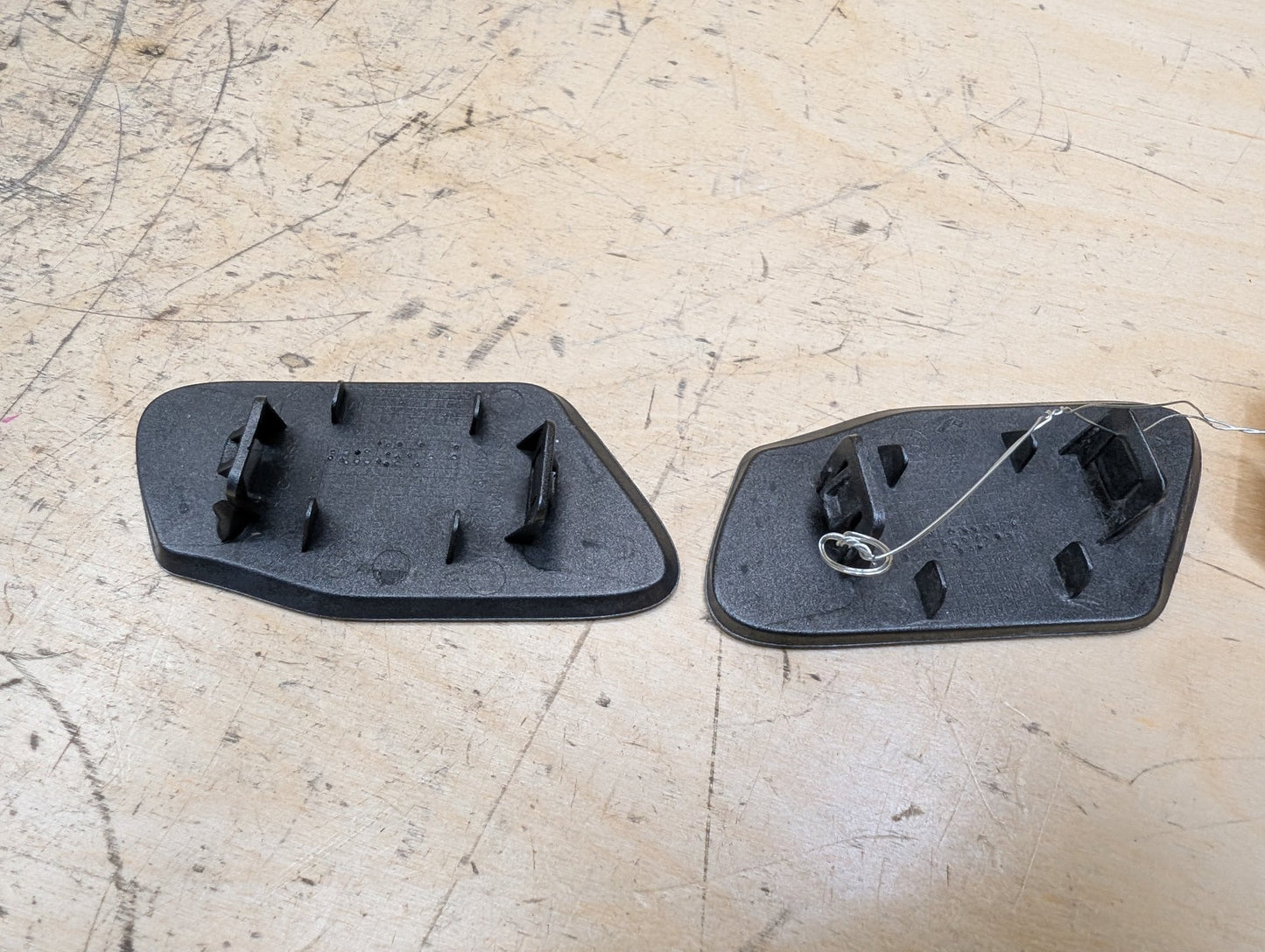 2011-2016 BMW X3 F25 Front Left Right Bumper Headlight Washer Nozzle Insert Covers SET 7360521