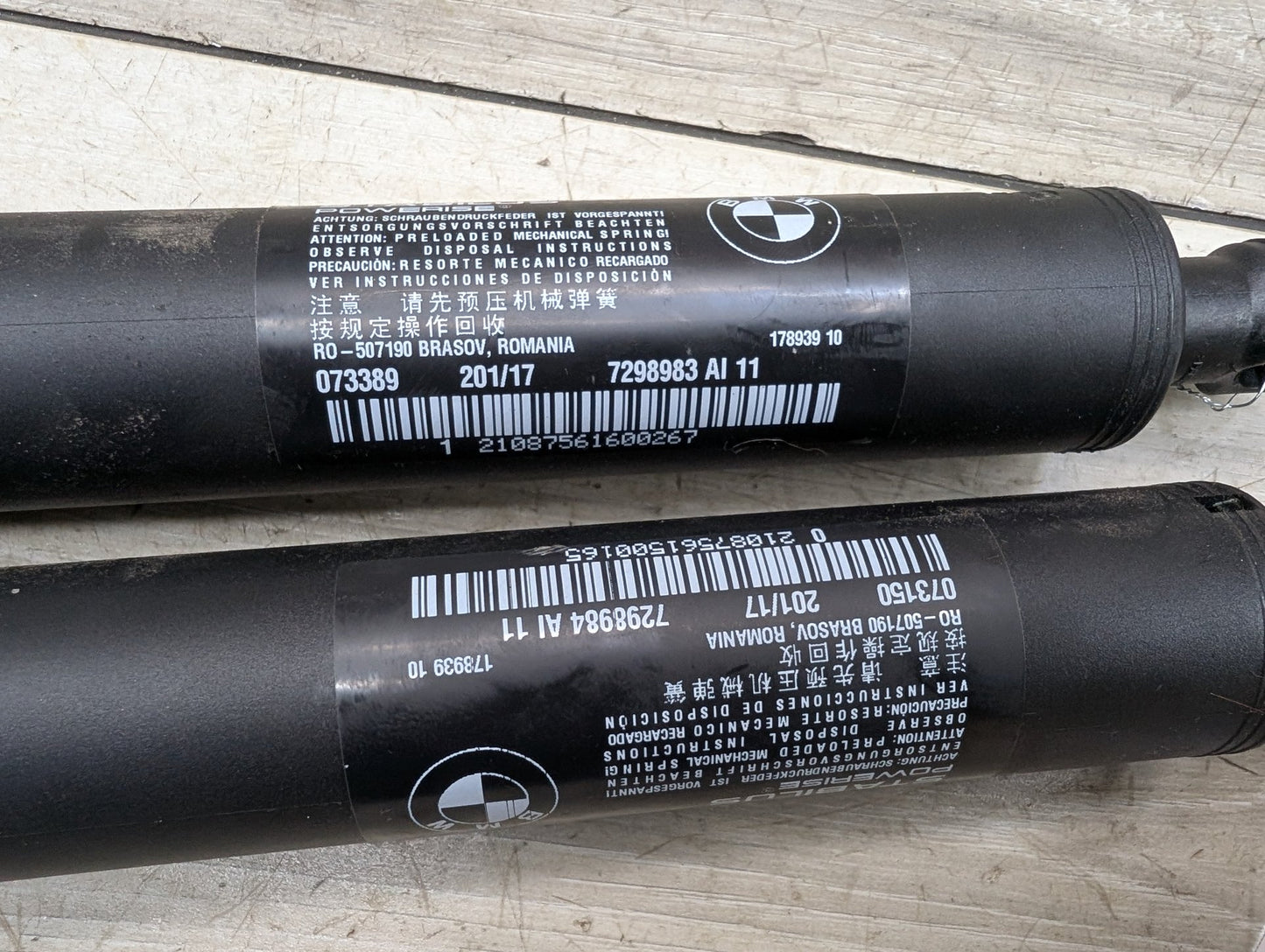 2014 - 2019 BMW 340 F34 Rear Left Right Liftgate Trunk Lid Strut Shock Supports SET 7298983 B58B30M0
