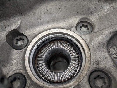 19-25 OEM BMW G20 G22 G23 FRONT Right Passenger Hub Spindle Knuckle Bearing AWD