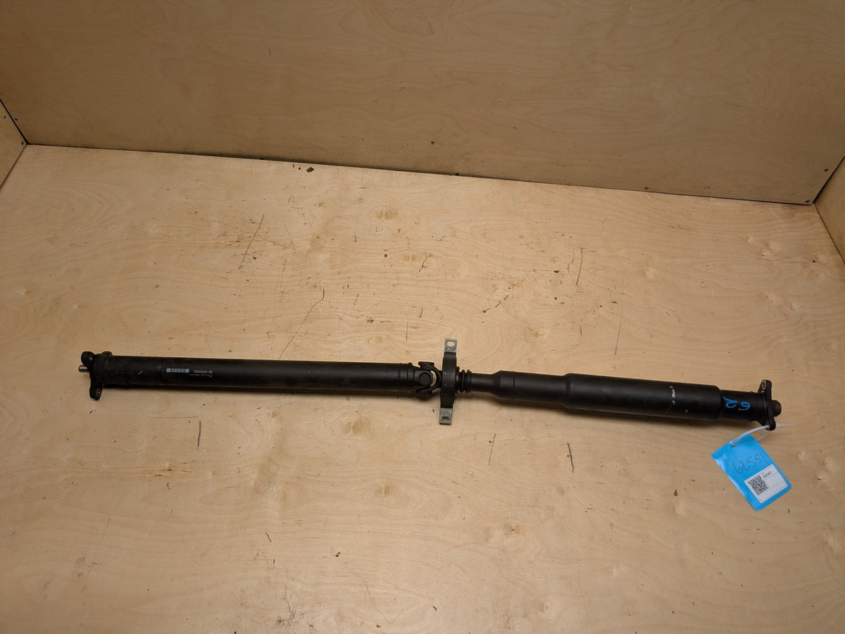 2012-2018 BMW 328i F30 DIESEL Rear Propeller Driveshaft Drive Shaft 7600042 OEM