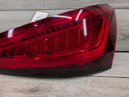 2009 - 2017 Audi Q5 8R Rear Right Passenger Outer Tail Light 8R0945094D EA888