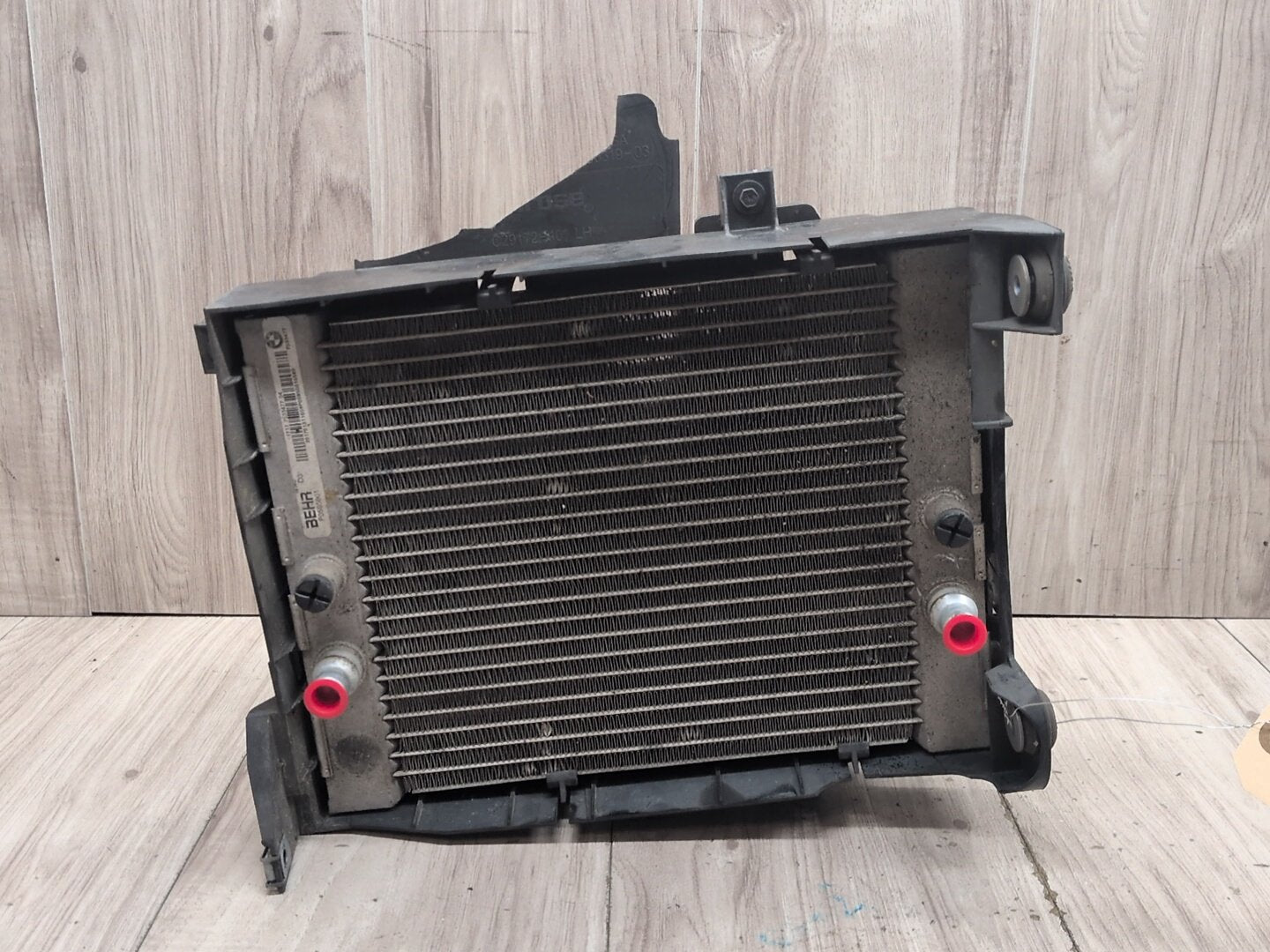 2014 - 2018 BMW X5 F85 Left Driver Secondary Auxiliary Radiator 7645690 S63B44T2
