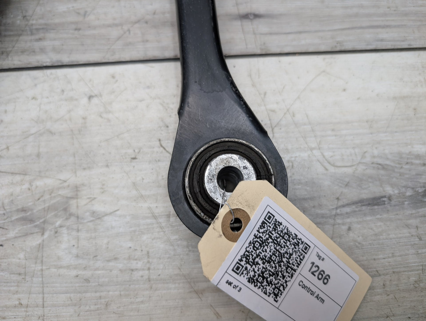 2009 - 2017 Audi Q5 8R Rear Left Driver Control Arms SET 8R0505311F EA888
