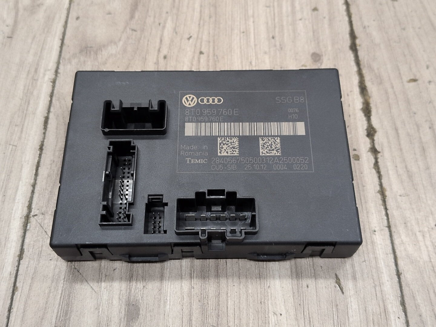 2008 - 2017 Audi S5 8T Front Left or Right Seat Control Module 8T0959760E