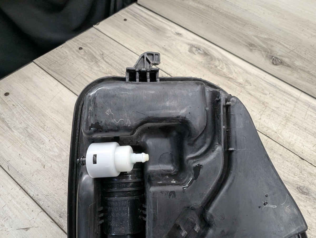 OEM BMW F97 F97 X3 X4 X3M X4M Windshield Wipe Washer Bottle Tank Reservoir