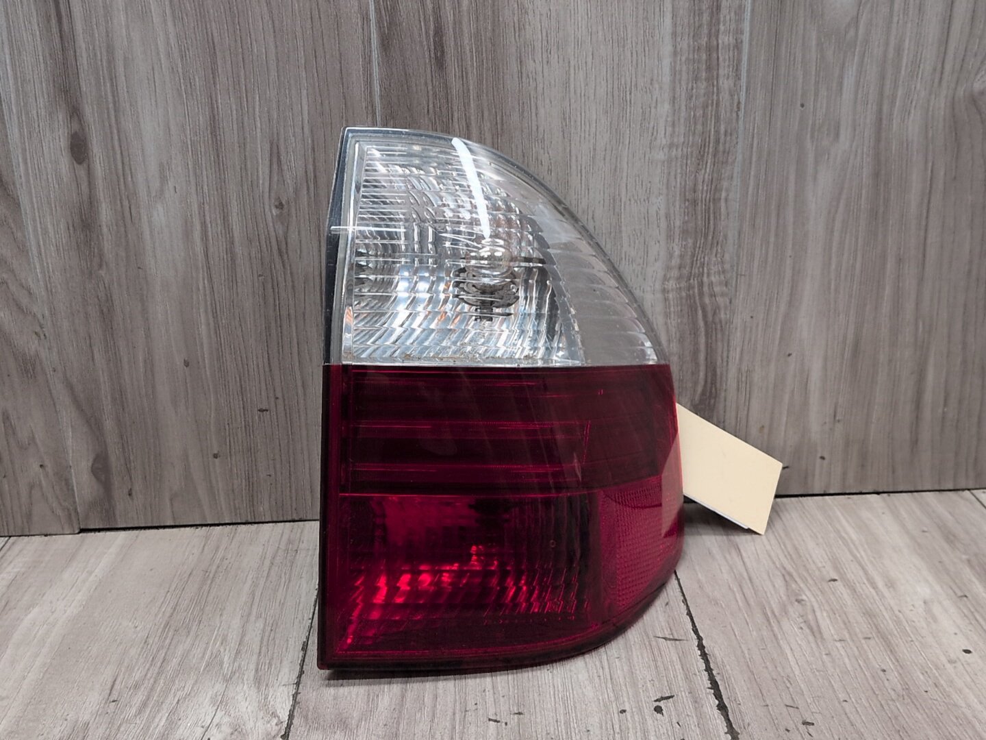 2004-2010 BMW X3 E83 Rear Right Passenger Outer Tail Light 7162212