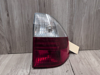 2004-2010 BMW X3 E83 Rear Right Passenger Outer Tail Light 7162212