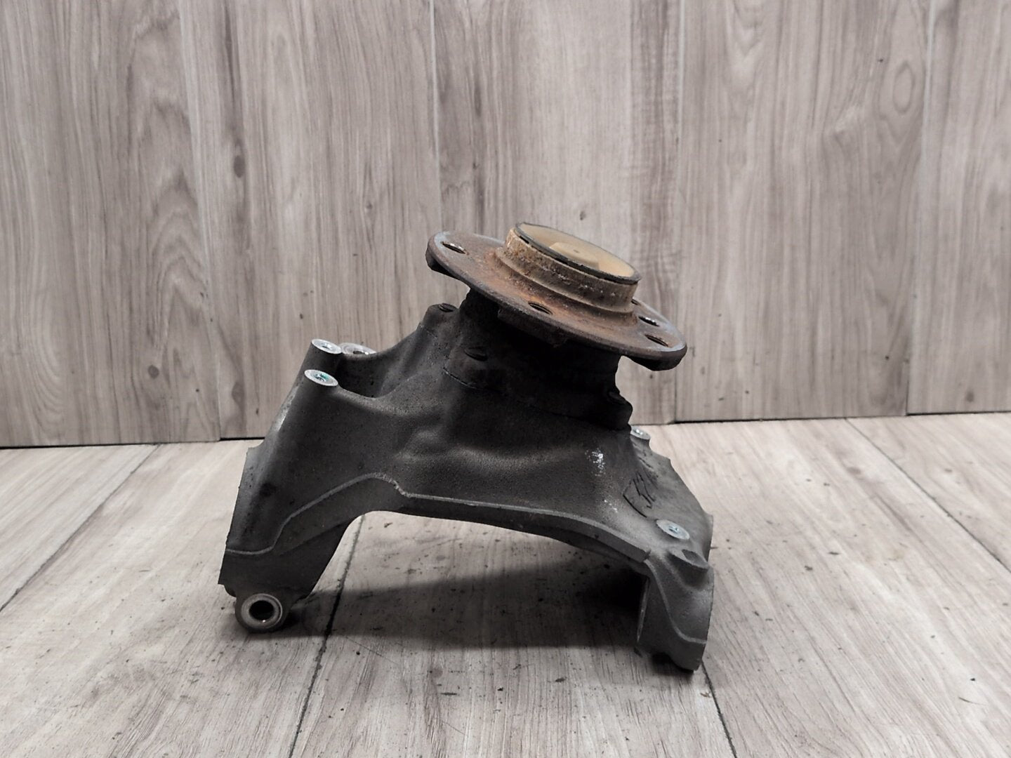 OEM BMW F32 F33 F36 RWD Front Left Driver Hub Spindle Carrier Knuckle Bearing