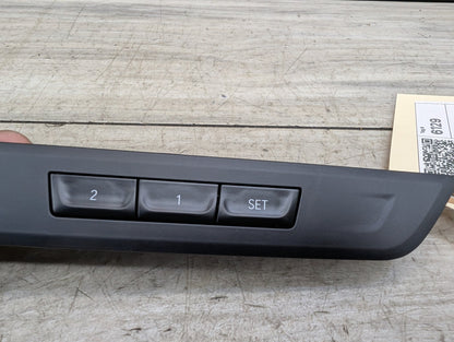 OEM BMW F90 M5 G30 530 540 M550 Front Right Passenger Seat Memory Switch Button