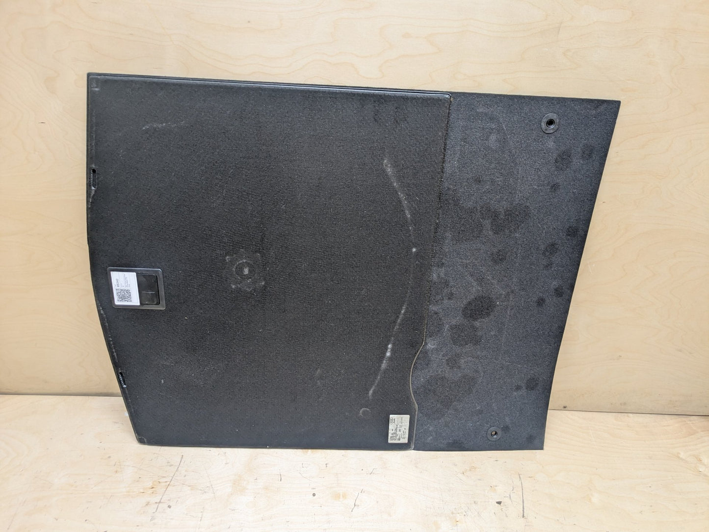 2011-2017 Audi RS5 8T Rear Trunk Cargo Floor Carpet Spare Tire Cover 8T0863463