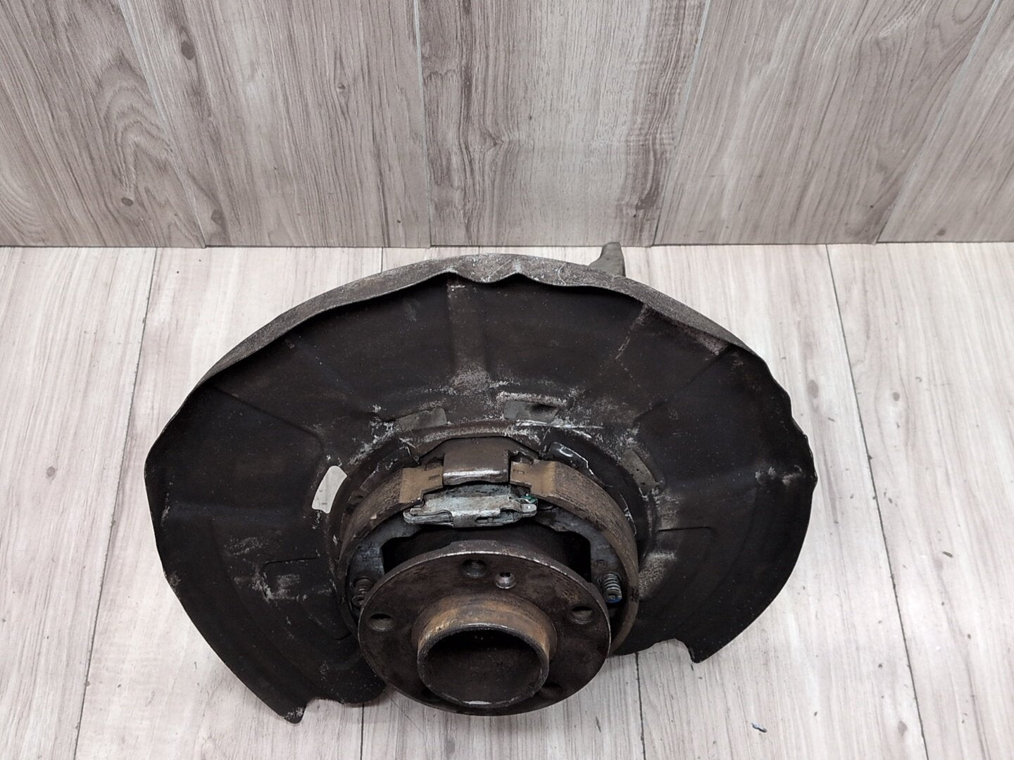 OEM BMW F85 F86 F15 F16 X5 X6 REAR Left Driver Side Spindle Hub Carrier Knuckle