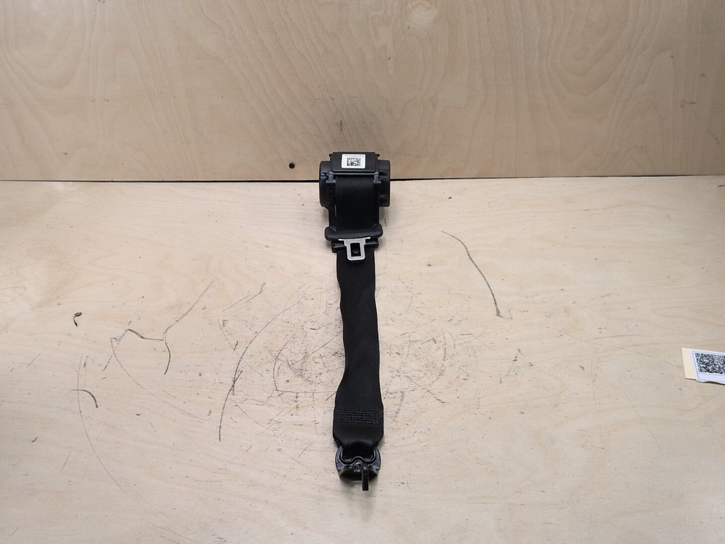 OEM BMW G11 G12 740 750 M760 B7 Rear Center Middle Seat Belt Retractor Black