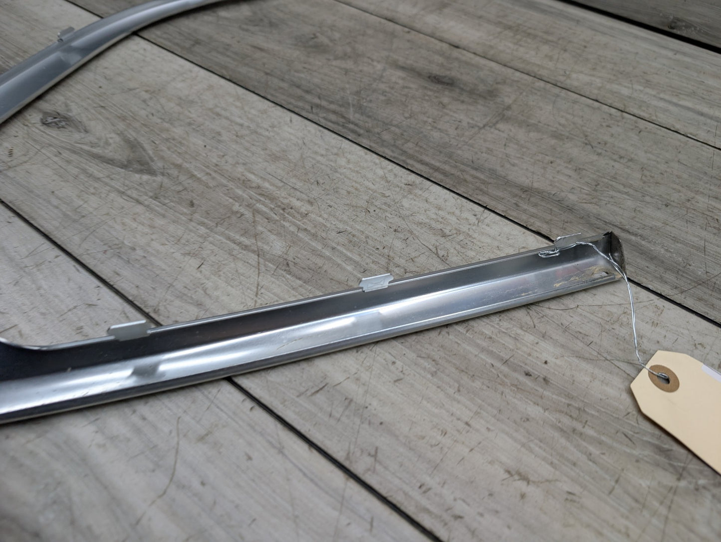 19-26 OEMBMW F95 G05 X5 X5M Rear Left Driver Quarter Panel Window Glass Trim