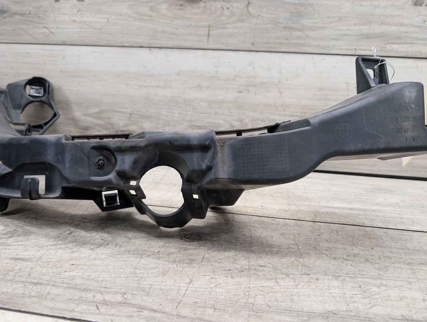 07-10 OEM BMW E92 E93 328 335 Right Passenger Headlight Bracket Carrier Mount
