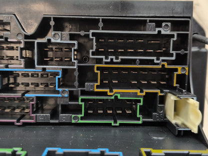 09-12 OEM Mercedes-Benz E550 W212 Front SAM Fuse Box Control Module