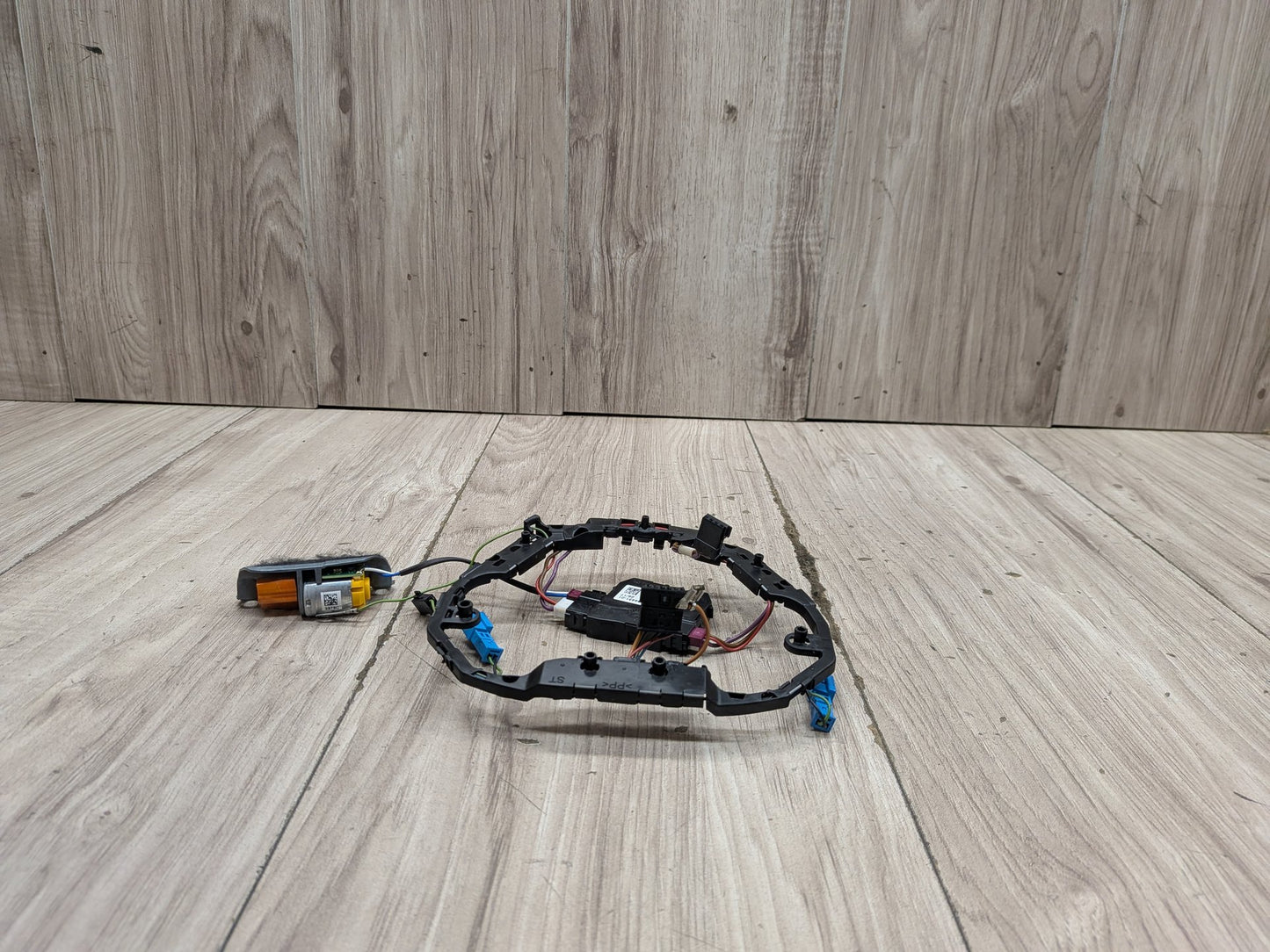 2016-2022 BMW 750i G12 Steering Wheel Control Module 6884431 OEM