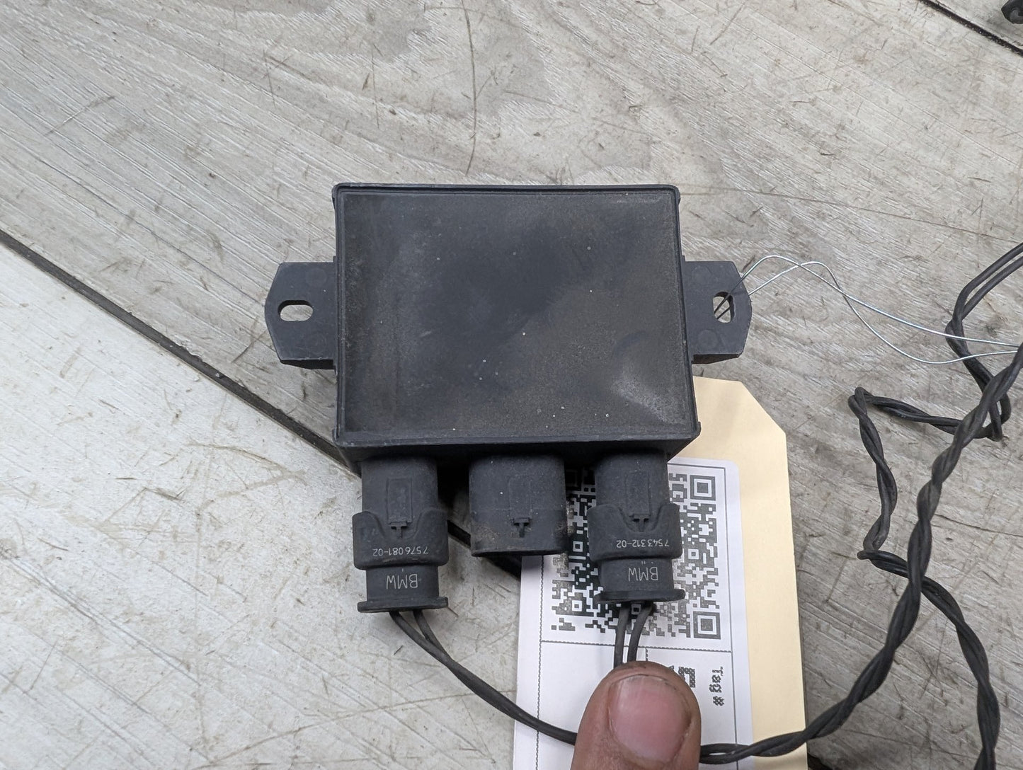 2014 - 2019 BMW 340 F34 Rear Smart Opener Sensor Module W/ Harness & Strap SET 7496165 B58B30M0