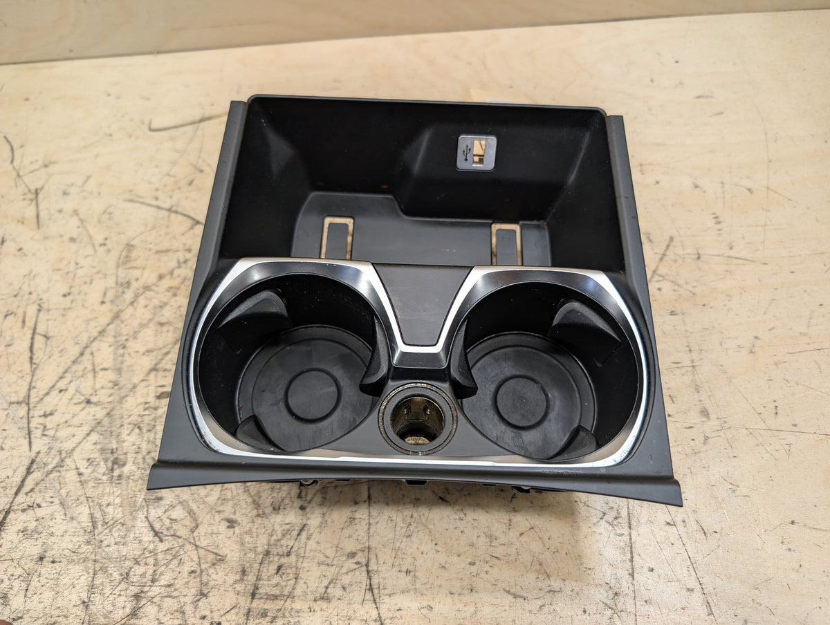 16-19 OEM BMW G11 G12 740 750 M760 Center Console Cup Holder USB Charging Port