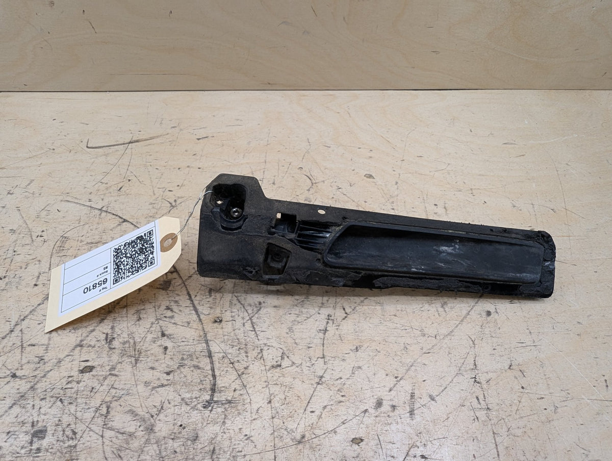 2019-2026 BMW X5 G05 Right Passenger Side Skirt Rocker Panel Carpet Light Module 7946664 OEM